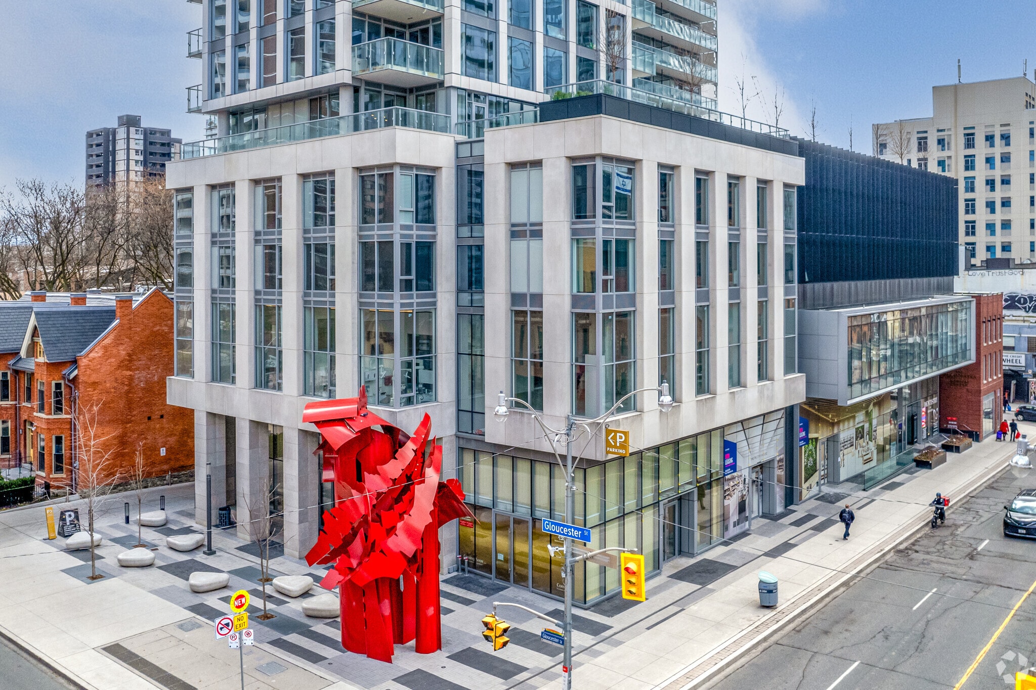 599 Yonge St, Toronto, ON for lease Building Photo- Image 1 of 10