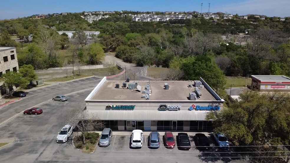7626 W Highway 71, Austin, TX à louer - Photo du bâtiment - Image 2 de 8