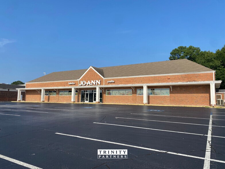 1200 Charleston Hwy, West Columbia, SC à vendre - Photo du bâtiment - Image 1 de 3