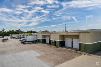 More details for 1499 N Post Oak Rd, Houston, TX - Industrial for Lease