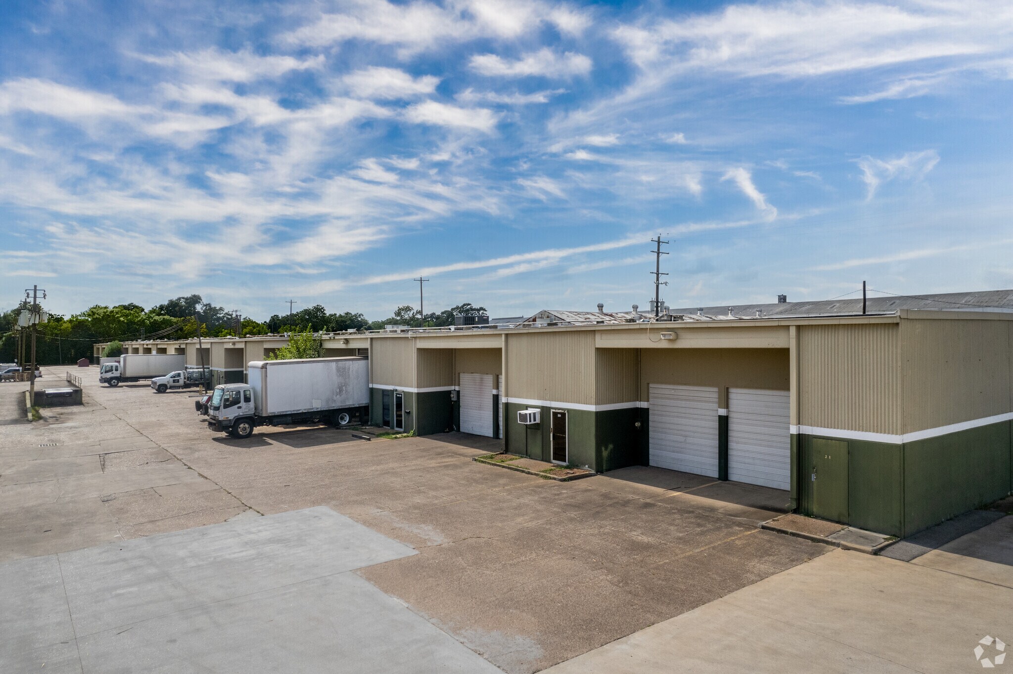 1499 N Post Oak Rd, Houston, TX à louer Photo du bâtiment- Image 1 de 10