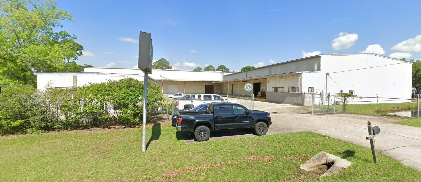 735 N Fairfield Dr, Pensacola, FL for sale Building Photo- Image 1 of 21
