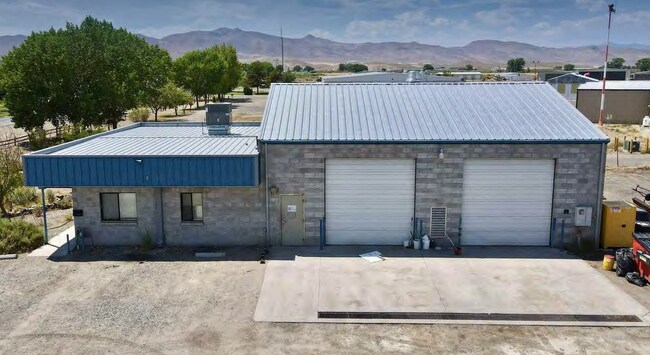 Plus de détails pour 1 US Highway 95A E, Yerington, NV - Industriel à louer