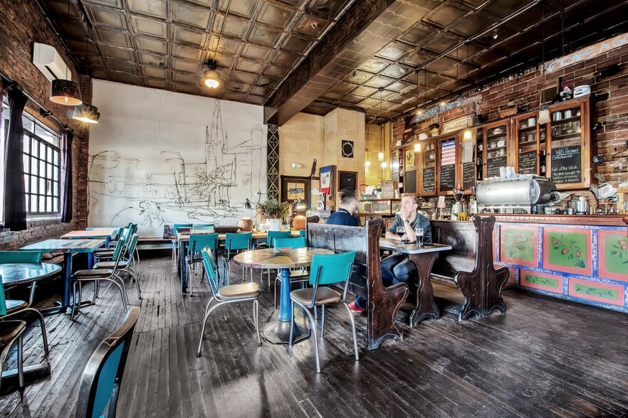 212-220 Grant St, Buffalo, NY for lease - Building Photo - Image 2 of 19