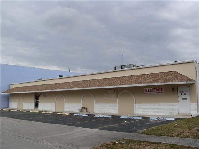 3811 NW 49th St, Tamarac, FL for sale - Building Photo - Image 3 of 7