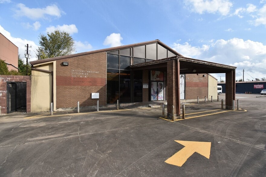 14215 S Post Oak Rd, Houston, TX for sale - Building Photo - Image 1 of 30