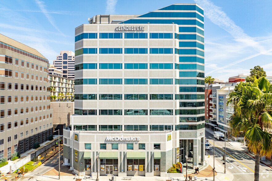 500 N Central Ave, Glendale, CA à louer - Photo du bâtiment - Image 3 de 13