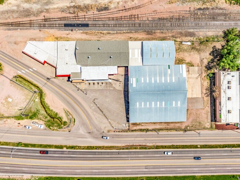 1630 E Main St, Canon City, CO à vendre - Photo du bâtiment - Image 2 de 58