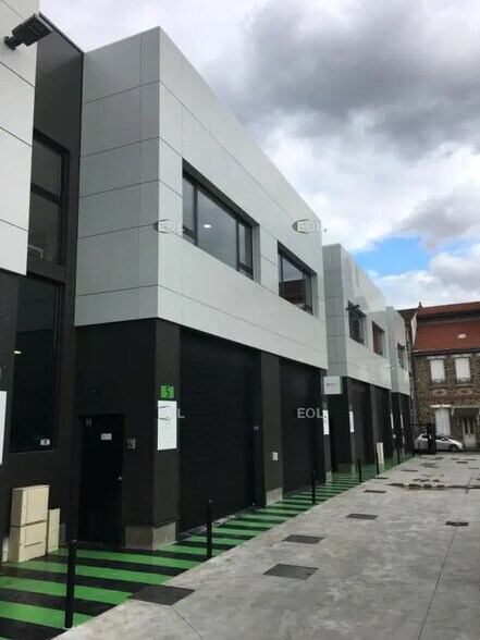 Flex dans Romainville à louer - Photo du bâtiment - Image 1 de 3