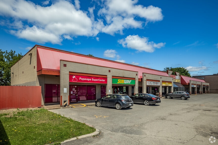 911 Richmond Rd, Ottawa, ON à louer - Photo principale - Image 1 de 3