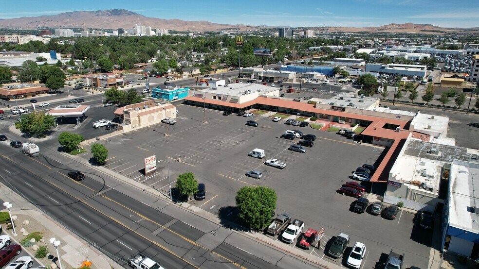 1535-1609 Vassar St, Reno, NV à louer - Photo du bâtiment - Image 3 de 4