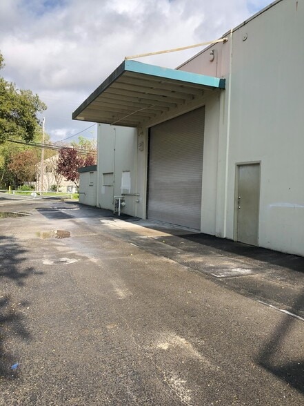 3015 Coffey Ln, Santa Rosa, CA for lease - Building Photo - Image 2 of 6