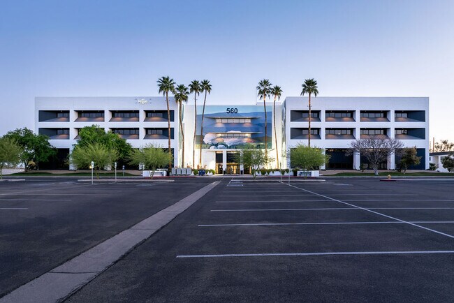Plus de détails pour 560 W Brown Rd, Mesa, AZ - Bureau/Médical à louer