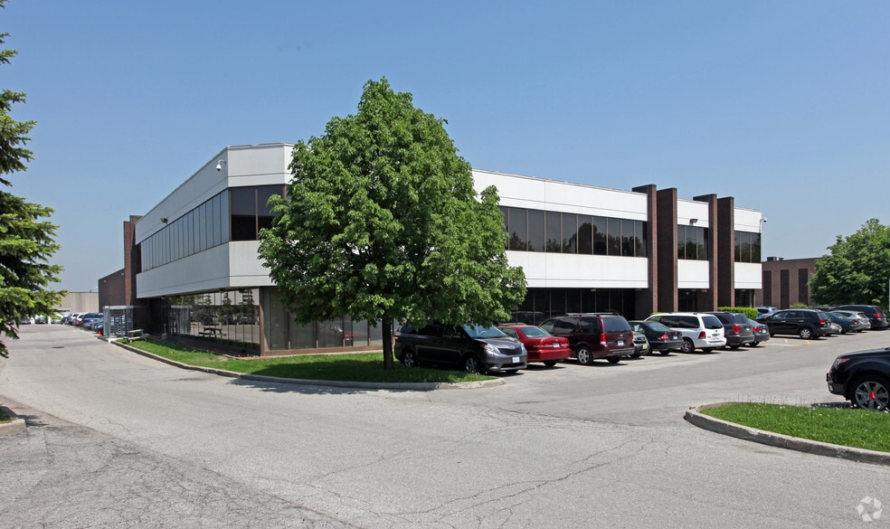 200 Bentley St, Markham, ON for lease - Building Photo - Image 3 of 14