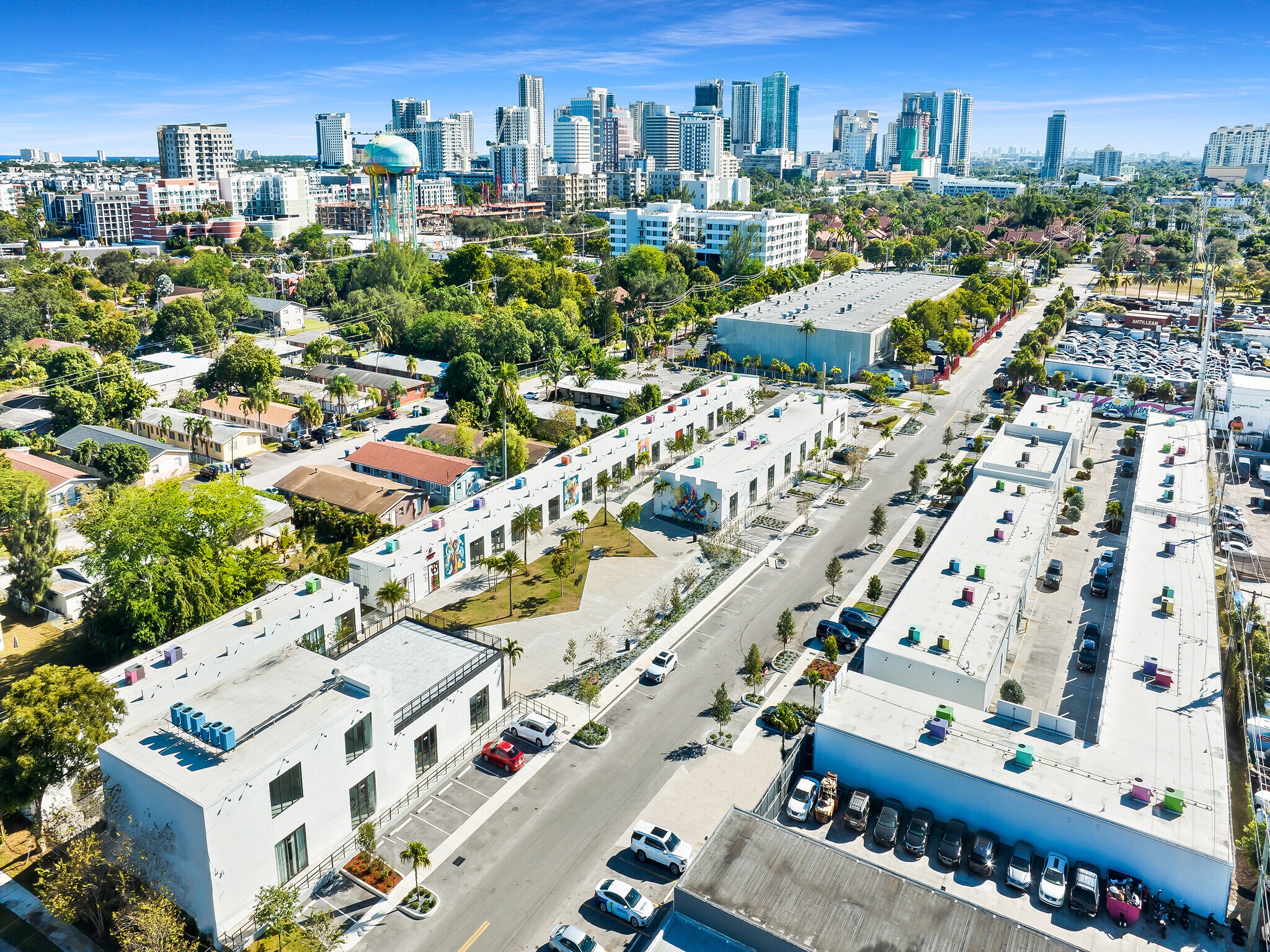 710 NW 5th Ave, Fort Lauderdale, FL for lease Building Photo- Image 1 of 59