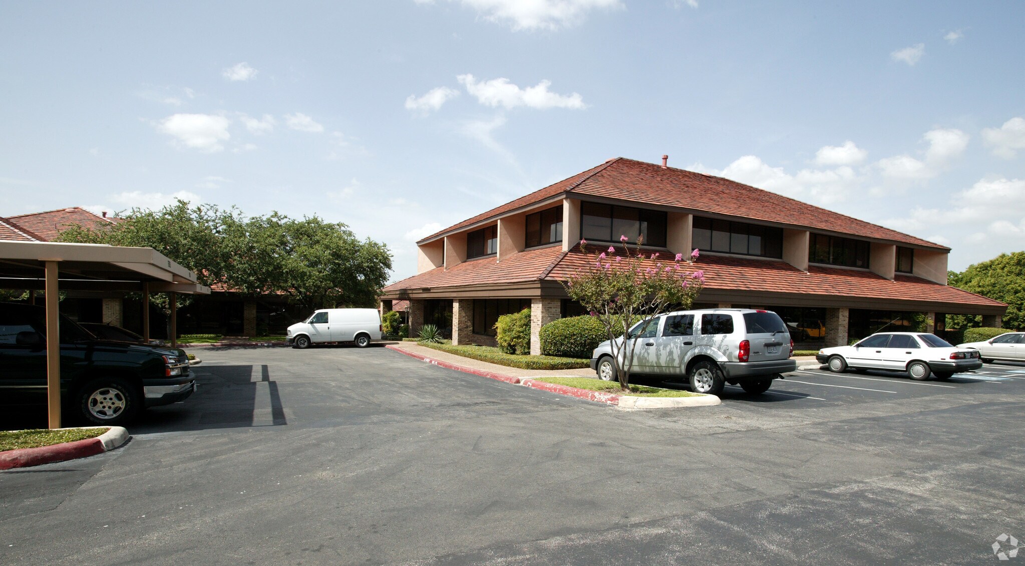 402 E Ramsey Rd, San Antonio, TX à louer Photo du bâtiment- Image 1 de 14