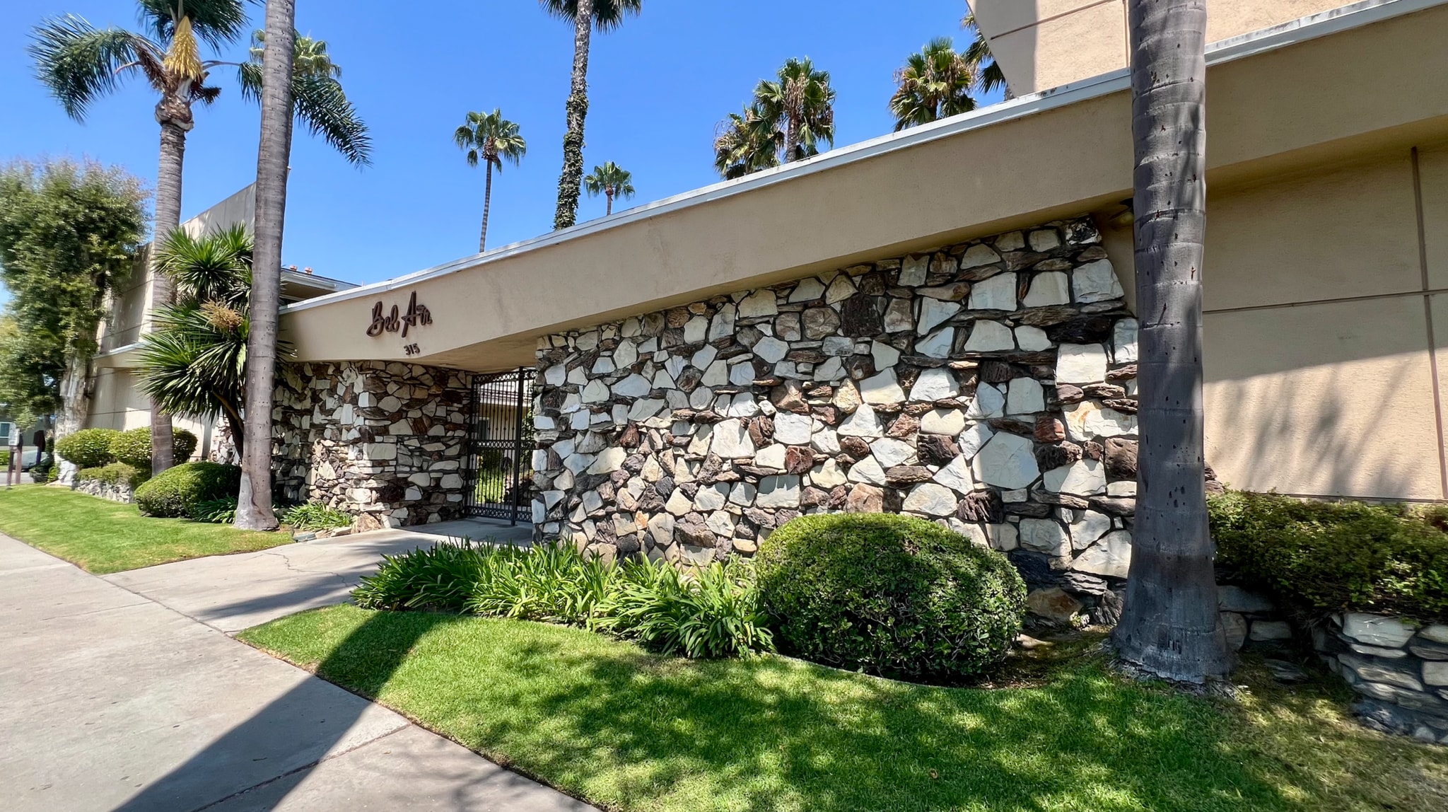 315 S Bedford Rd, Orange, CA for sale Building Photo- Image 1 of 5