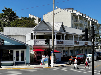 Plus de détails pour 12 Duval St, Key West, FL - Vente au détail à louer