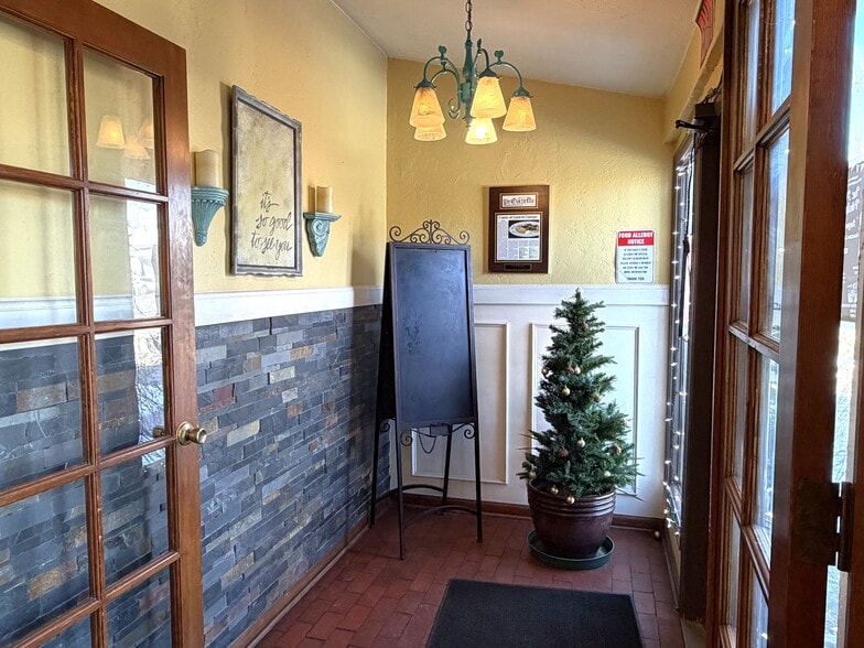 1015-1019 W Colorado Ave, Colorado Springs, CO for sale - Building Photo - Image 2 of 15