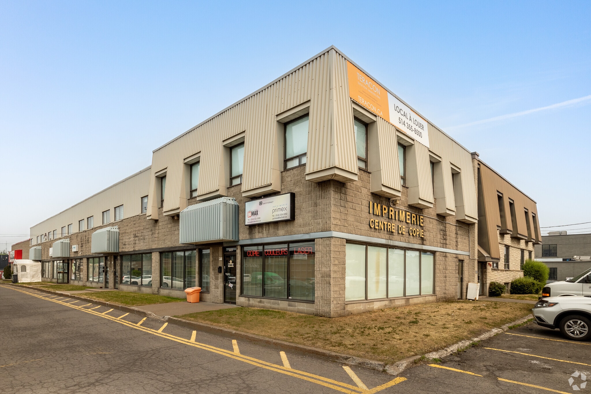 6820-6868 Rue Bombardier, Montréal, QC à vendre Photo principale- Image 1 de 1