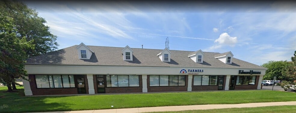 7479 Walton St, Rockford, IL for lease - Building Photo - Image 2 of 10