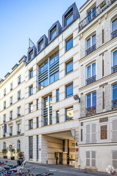 6 Rue Laferrière, Paris à louer - Photo principale - Image 1 de 8