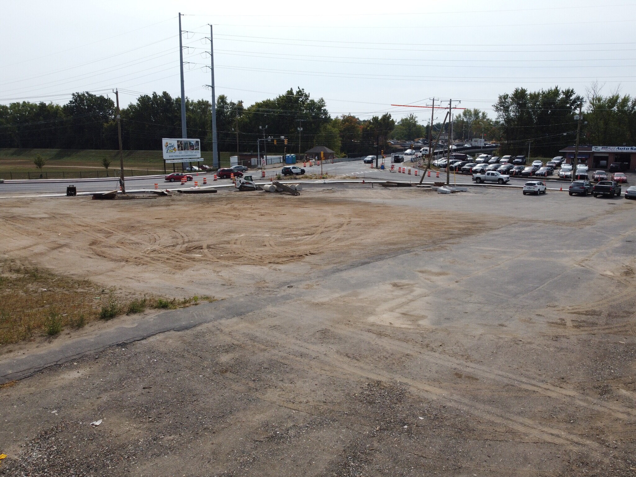 1672-1718 Memorial Ave, West Springfield, MA à louer Photo principale- Image 1 de 4