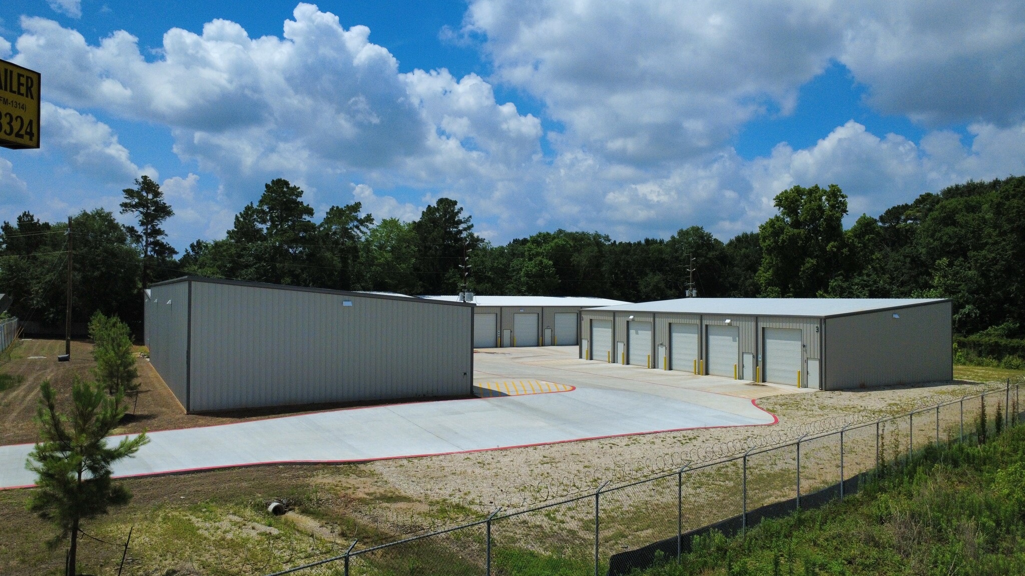 200 Porter Rd, Conroe, TX for lease Aerial- Image 1 of 11