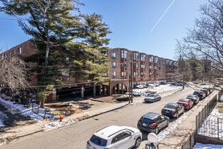 More details for Carriage Regency Portfolio – Multifamily for Sale, Hartford, CT