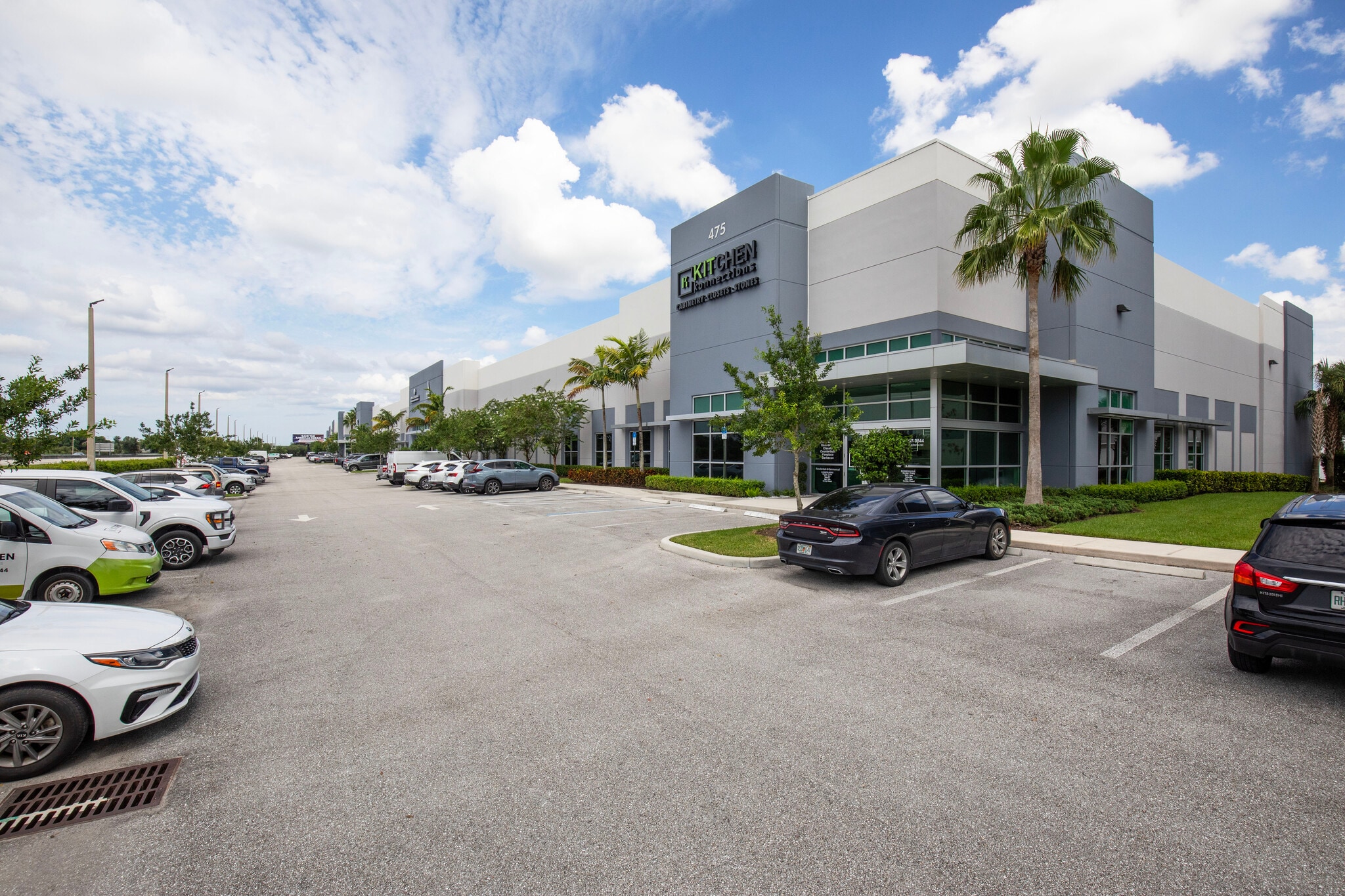 563 N Cleary Rd, West Palm Beach, FL for lease Interior Photo- Image 1 of 1