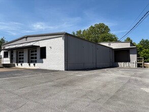 4045 S Access Rd, Chattanooga, TN for lease Interior Photo- Image 2 of 16