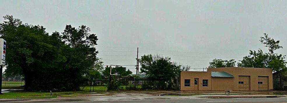 728 Main St, Cushing, OK for sale - Building Photo - Image 2 of 2