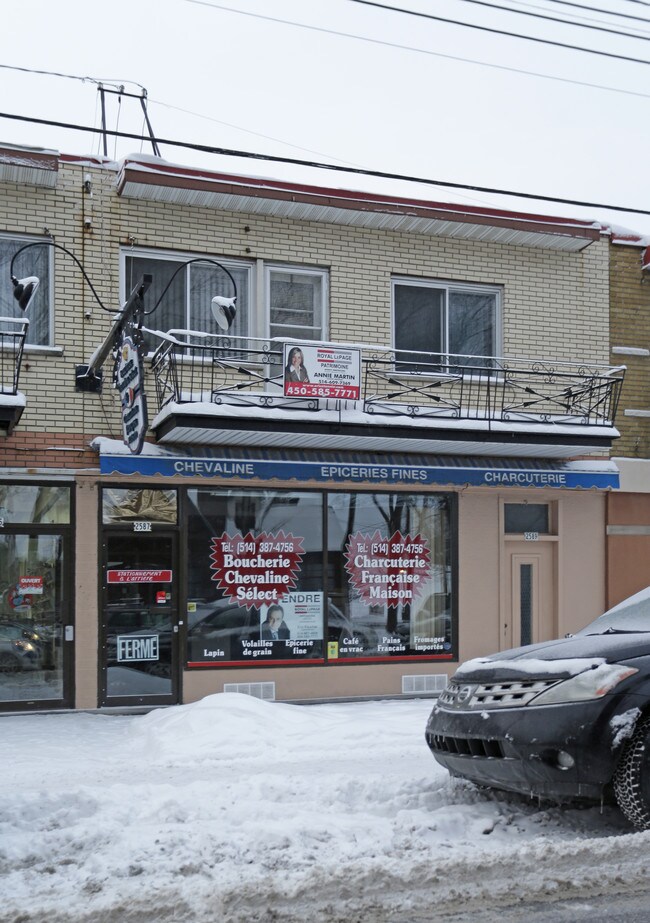 Plus de détails pour 2587-2589 Rue Fleury E, Montréal, QC - Bureau/Commerce de détail à louer