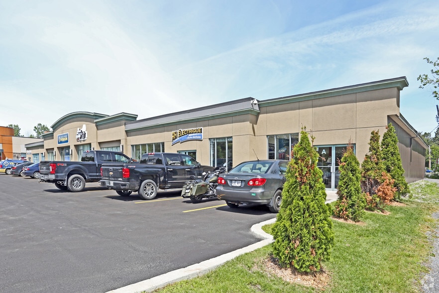 1706 Ch Pink, Gatineau, QC à louer - Photo du bâtiment - Image 3 de 3