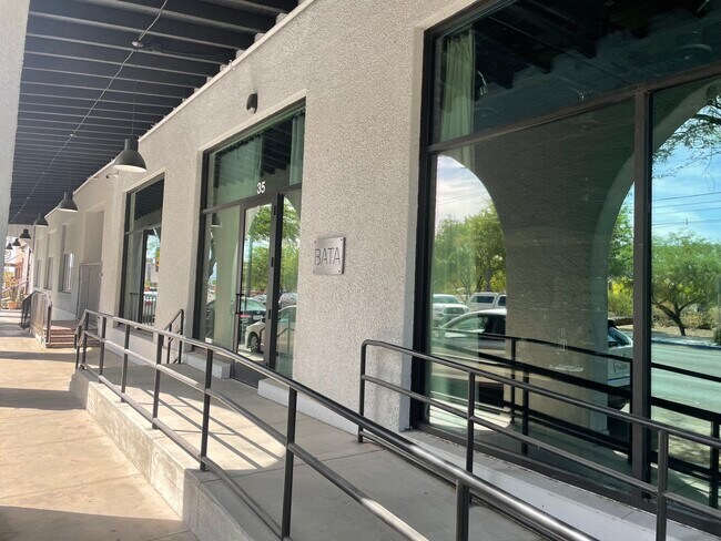 Plus de détails pour 15-35 E Toole Ave, Tucson, AZ - Commerce de détail à louer
