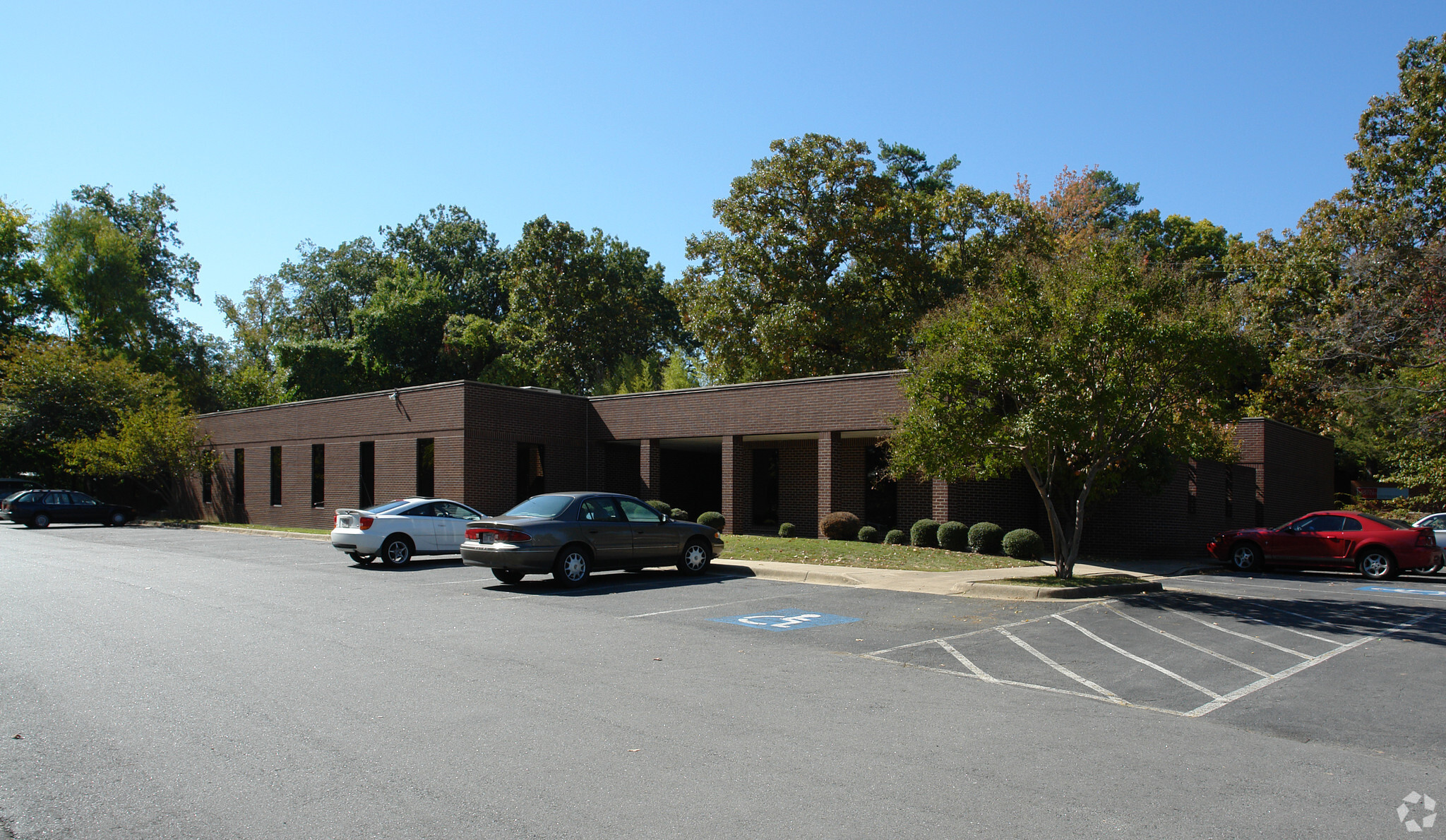 10319 W Markham St, Little Rock, AR for sale Primary Photo- Image 1 of 1