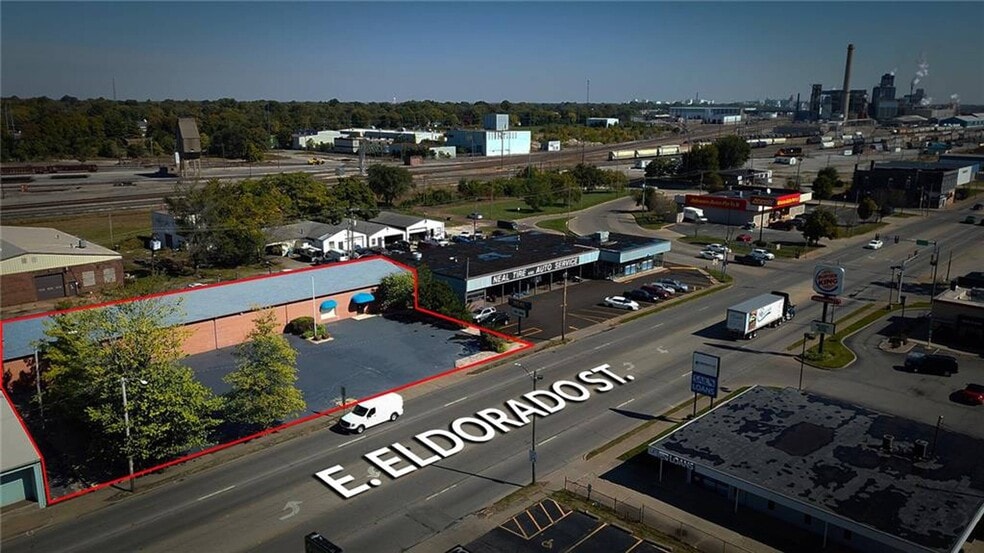 1020 E Eldorado St, Decatur, IL for sale - Building Photo - Image 3 of 15