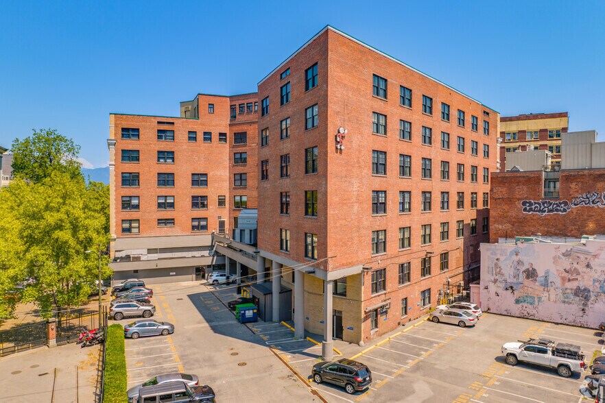 425 Carrall St, Vancouver, BC à louer - Photo du bâtiment - Image 2 de 5