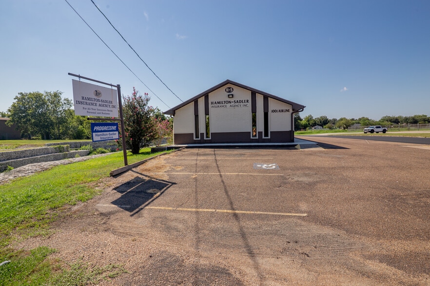 1001 E Airline Rd, Victoria, TX for sale - Building Photo - Image 2 of 26