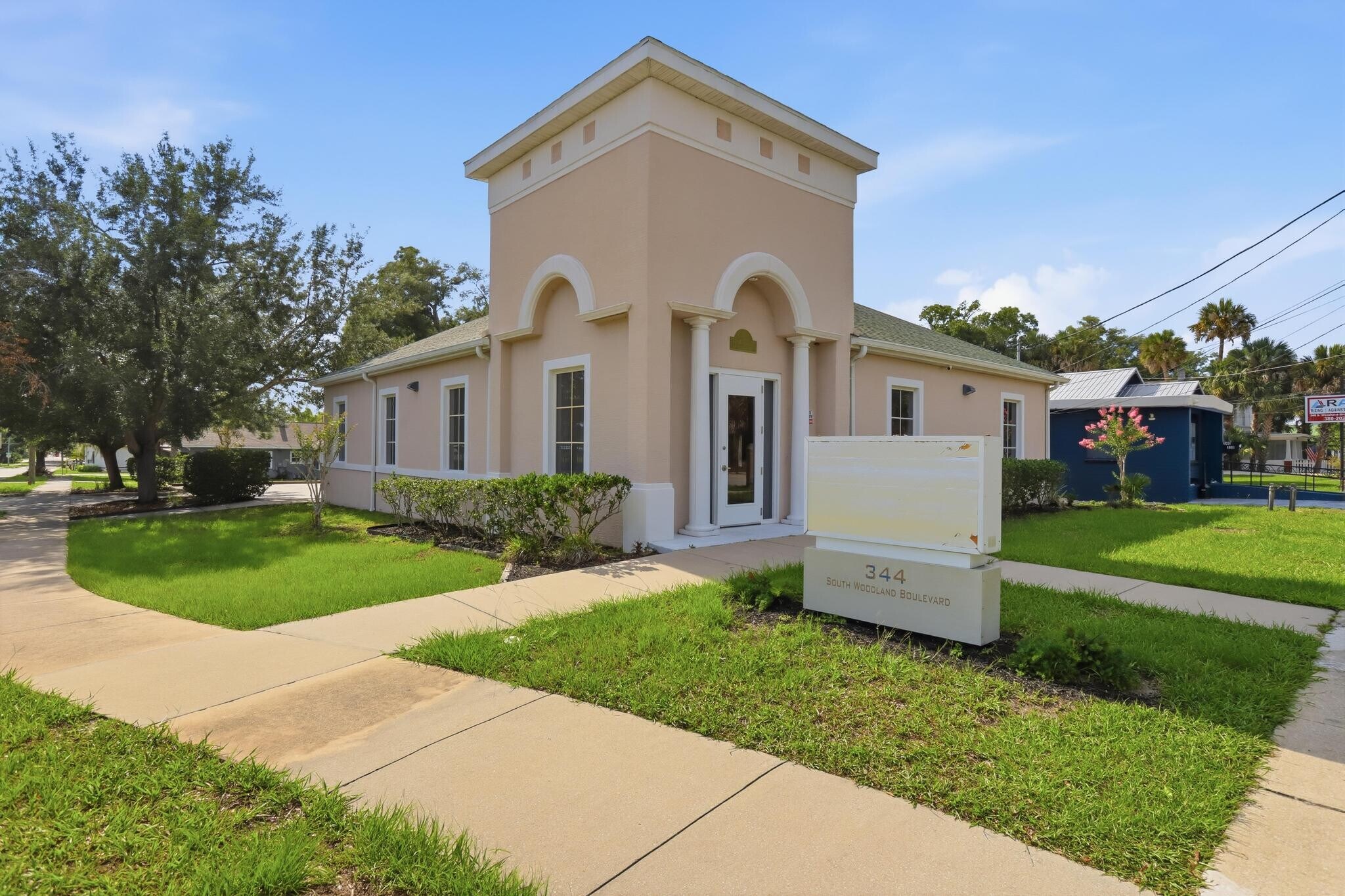 344 S Woodland Blvd, Deland, FL à vendre Photo du bâtiment- Image 1 de 52