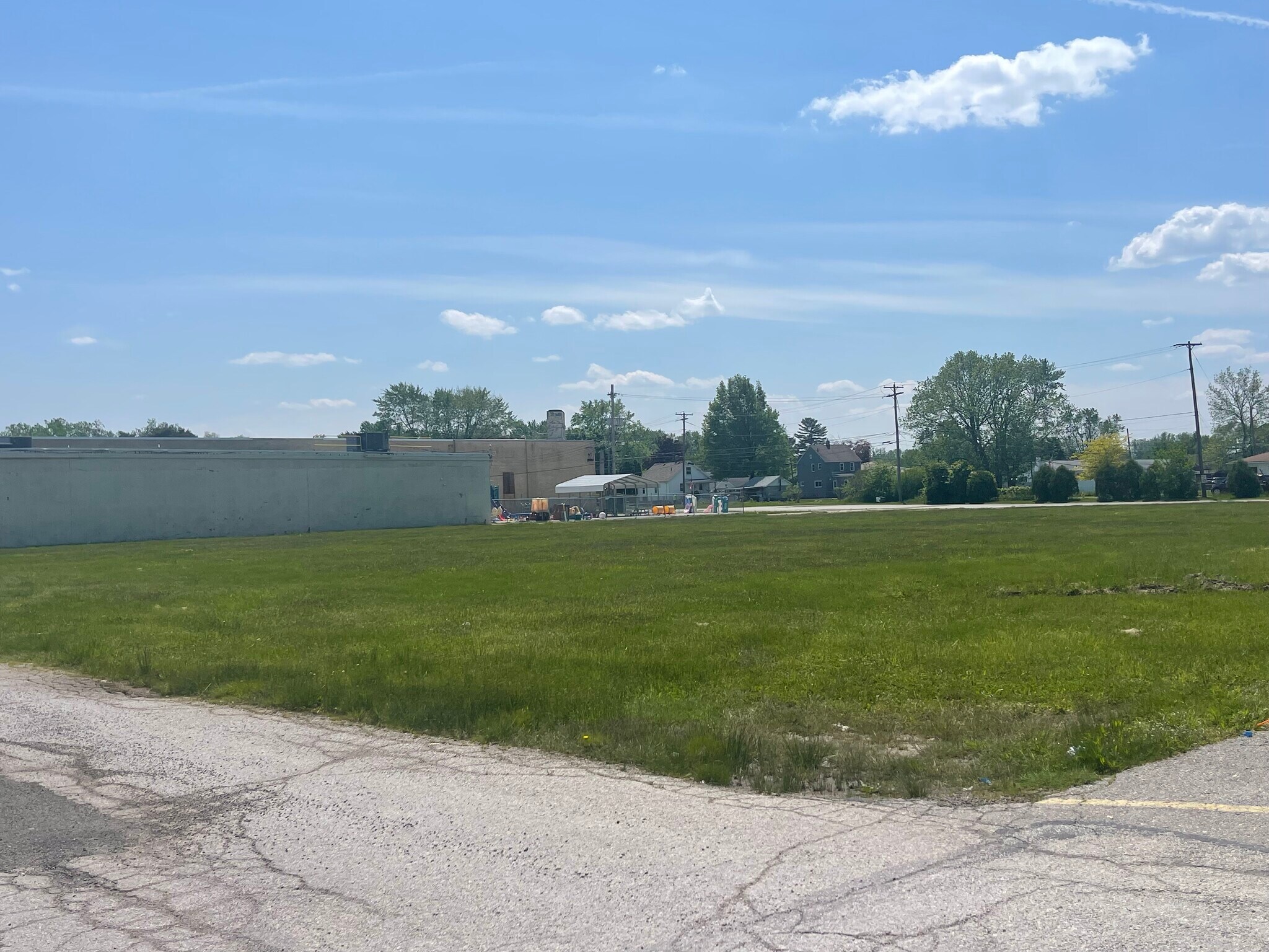 2500 Woodville Rd, Northwood, OH for lease Other- Image 1 of 2