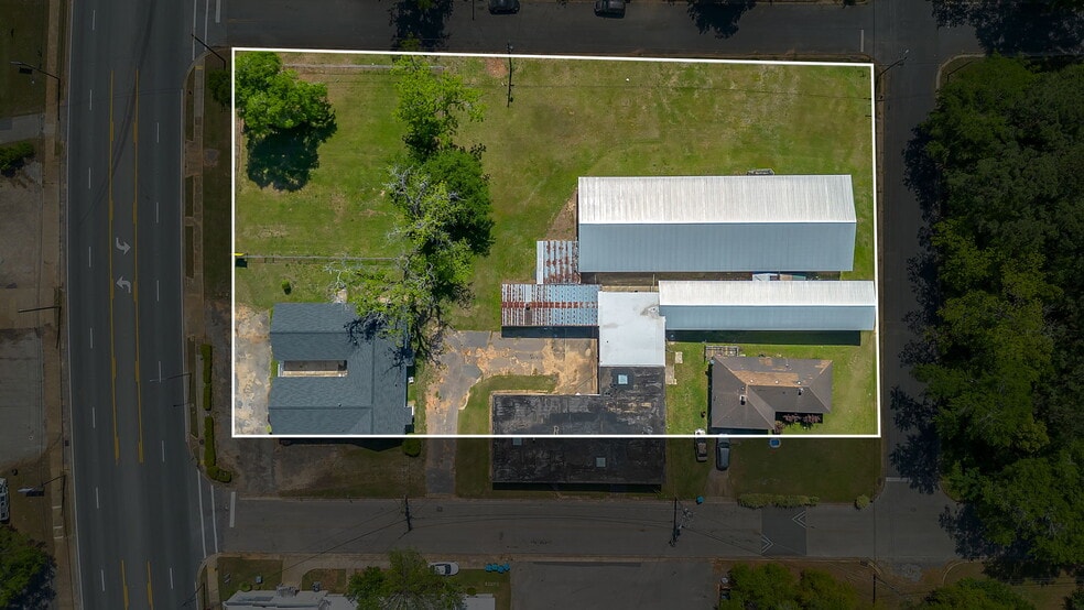 15 Earnest St, Quincy, FL à vendre - Photo principale - Image 1 de 24