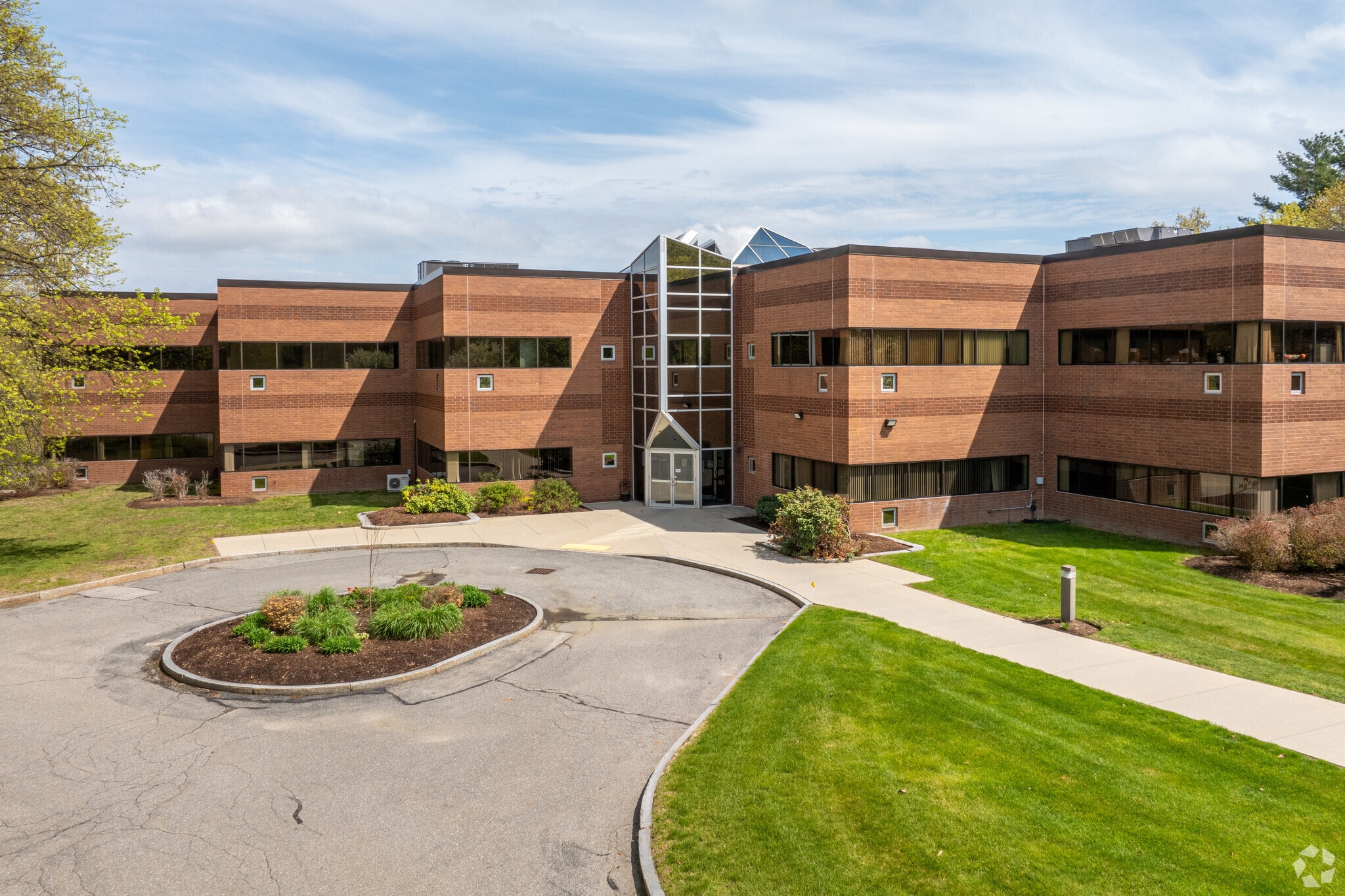 125 Nagog Park, Acton, MA for lease Primary Photo- Image 1 of 12