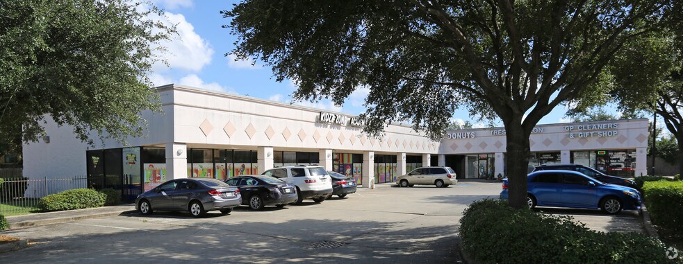 12336 W Airport Blvd, Stafford, TX for lease - Building Photo - Image 2 of 5