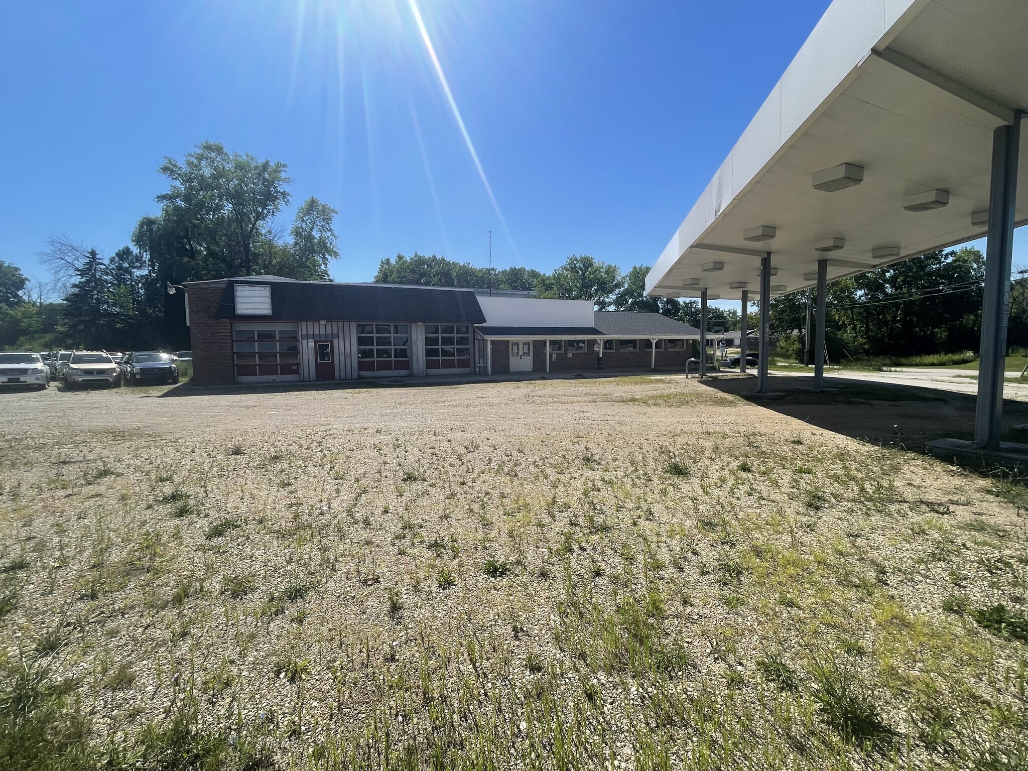 S107W16311 Loomis Rd, Muskego, WI for sale Primary Photo- Image 1 of 1