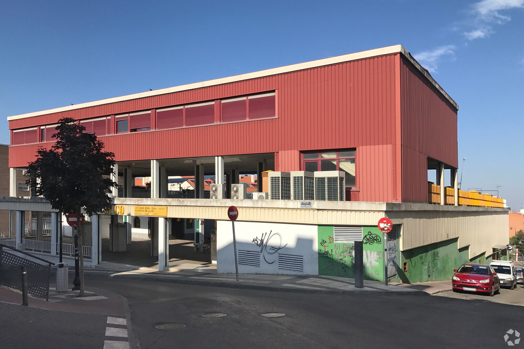 Calle Santa Teresa, 1, Arganda del Rey, Madrid à vendre Photo du bâtiment- Image 1 de 3