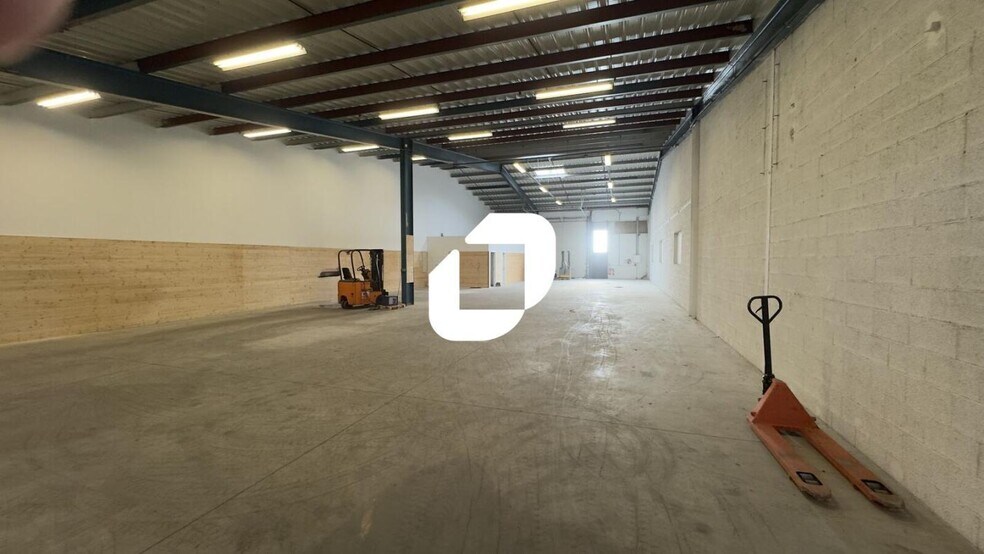 9 Rue Vauban, Mundolsheim for lease - Interior Photo - Image 3 of 15