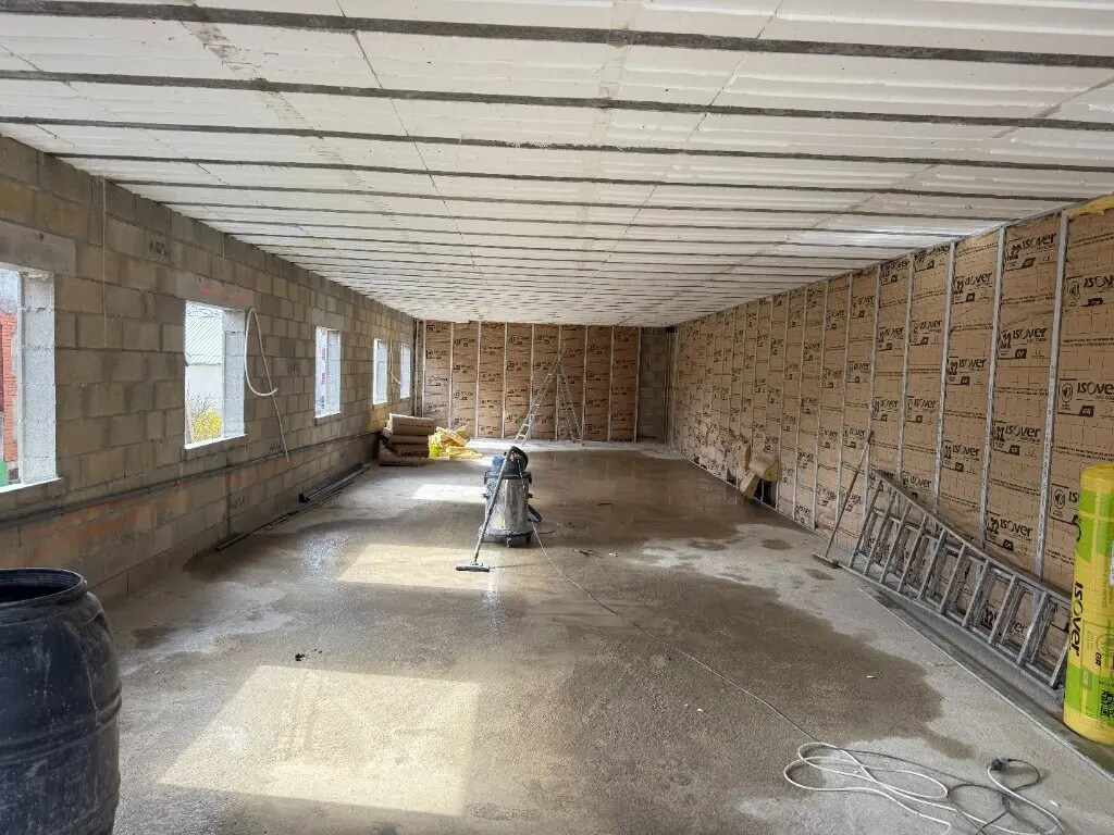 Office in Dijon for lease Interior Photo- Image 1 of 4