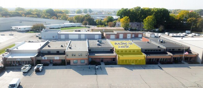 More details for 699-709 N Hickory Farm Ln, Appleton, WI - Flex for Lease