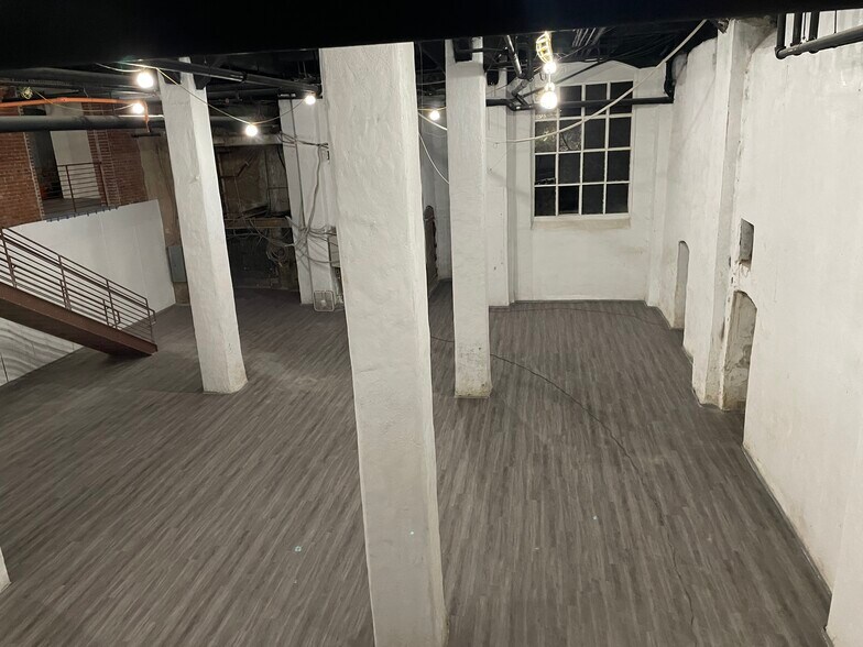 1008-1010 Arch St, Philadelphia, PA à louer - Photo du bâtiment - Image 3 de 17